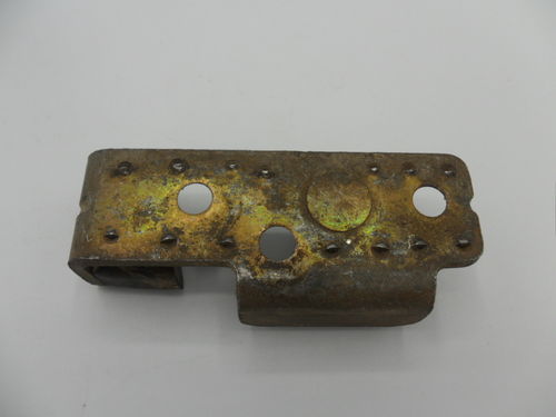 Tailgate lock squareback 72-, used condition