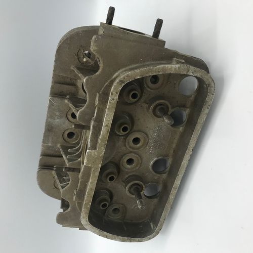 NOS super early cylinder head -62