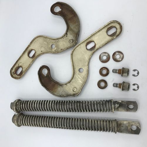 Set of notchback rear hinges, used condition
