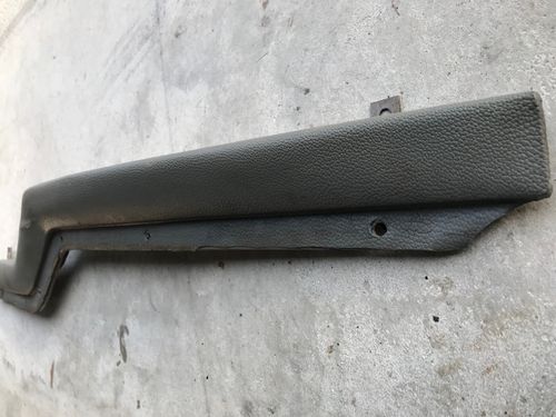 Armrest (rhs) 61-63, used condition